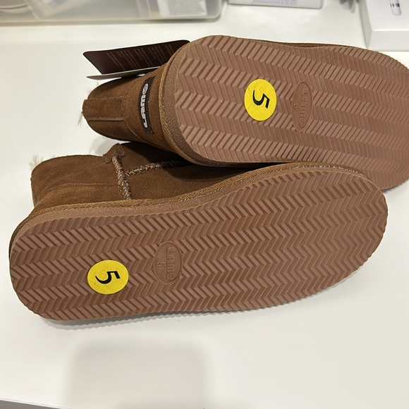 Lamo Suede Boots Lined Chestnut NWT - Picture 2 of 7